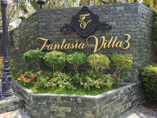 PB28ขายบ้านเดี่ยว หมู่บ้าน Fantasiavilla 3 ซอยแบริ่ง 16 ตกแต่งครบ สภาพดีมาก พึ่งรีโนเวท