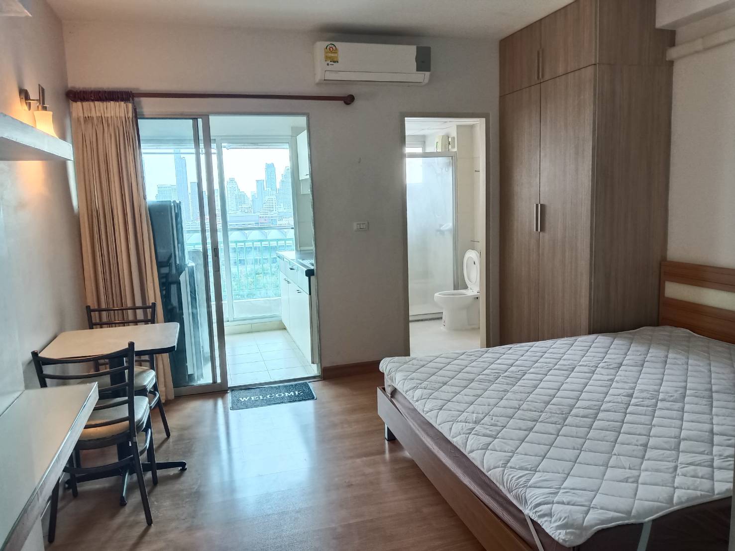 คอนโดให้เช่า ศุภาลัยปาร์ค อโศก-รัชดา 35ตรม 1  นอน For Rent 35sqm 1 Bed MRT Rama9